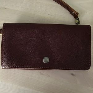 Portland Leather Goods Deluxe Accordian Wallet Nutmeg Crossbody Bag